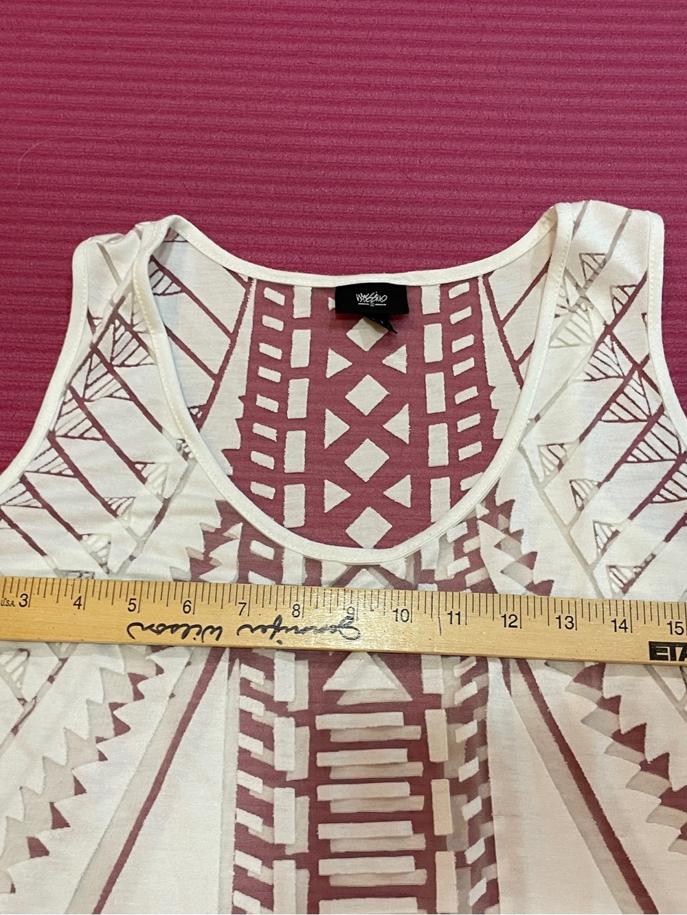 Mossimo Women’s White Swim Cover-Up Tank with Beige Geometric Print - Picture 6 of 9